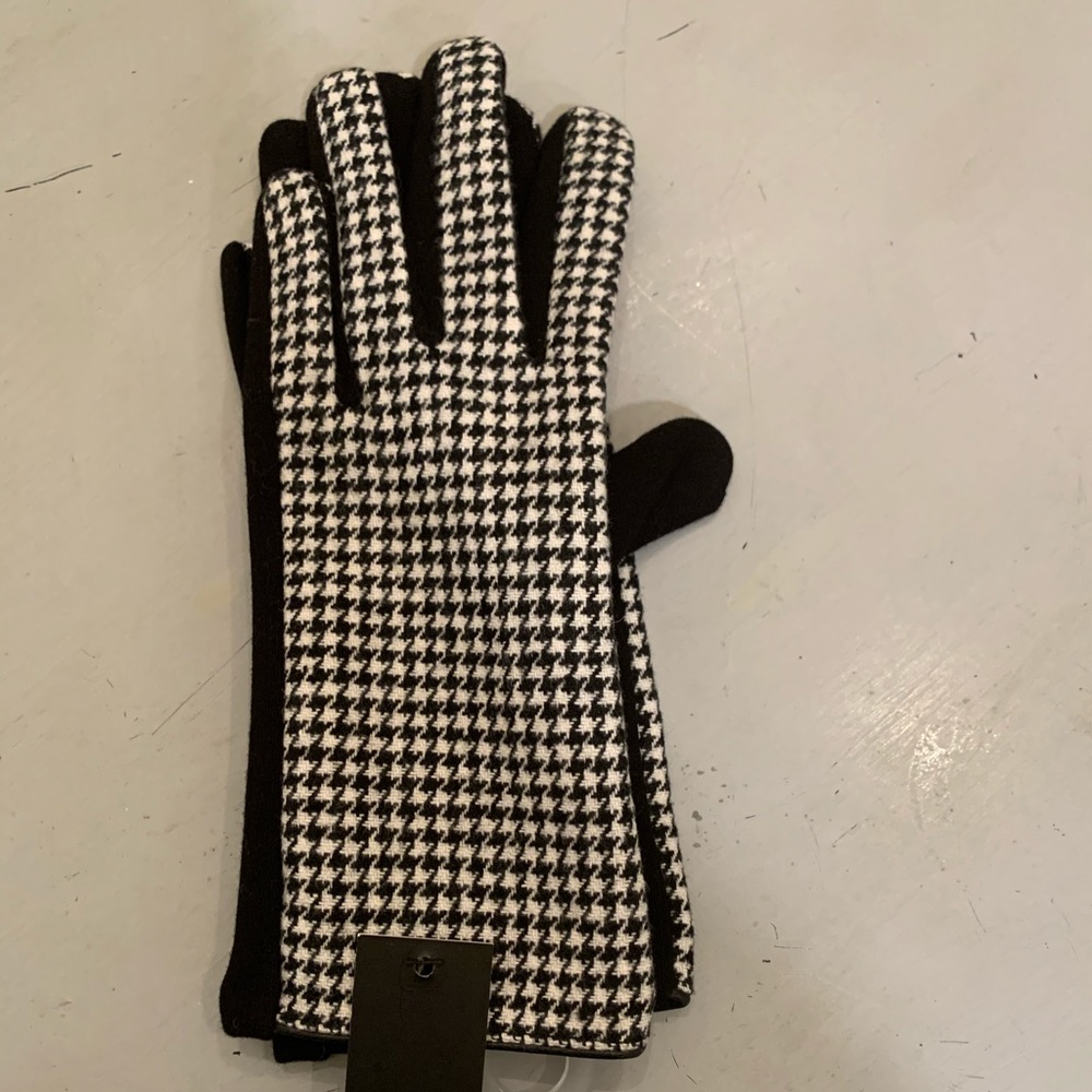 Nicole Miller Gloves